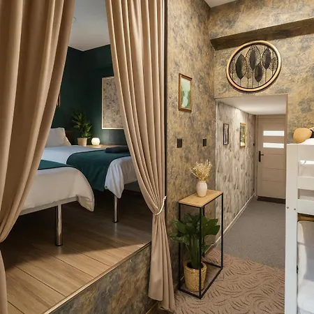 Hostel Krakhostel *